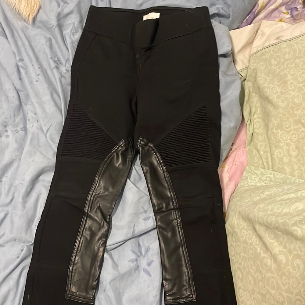 aritzia leggings